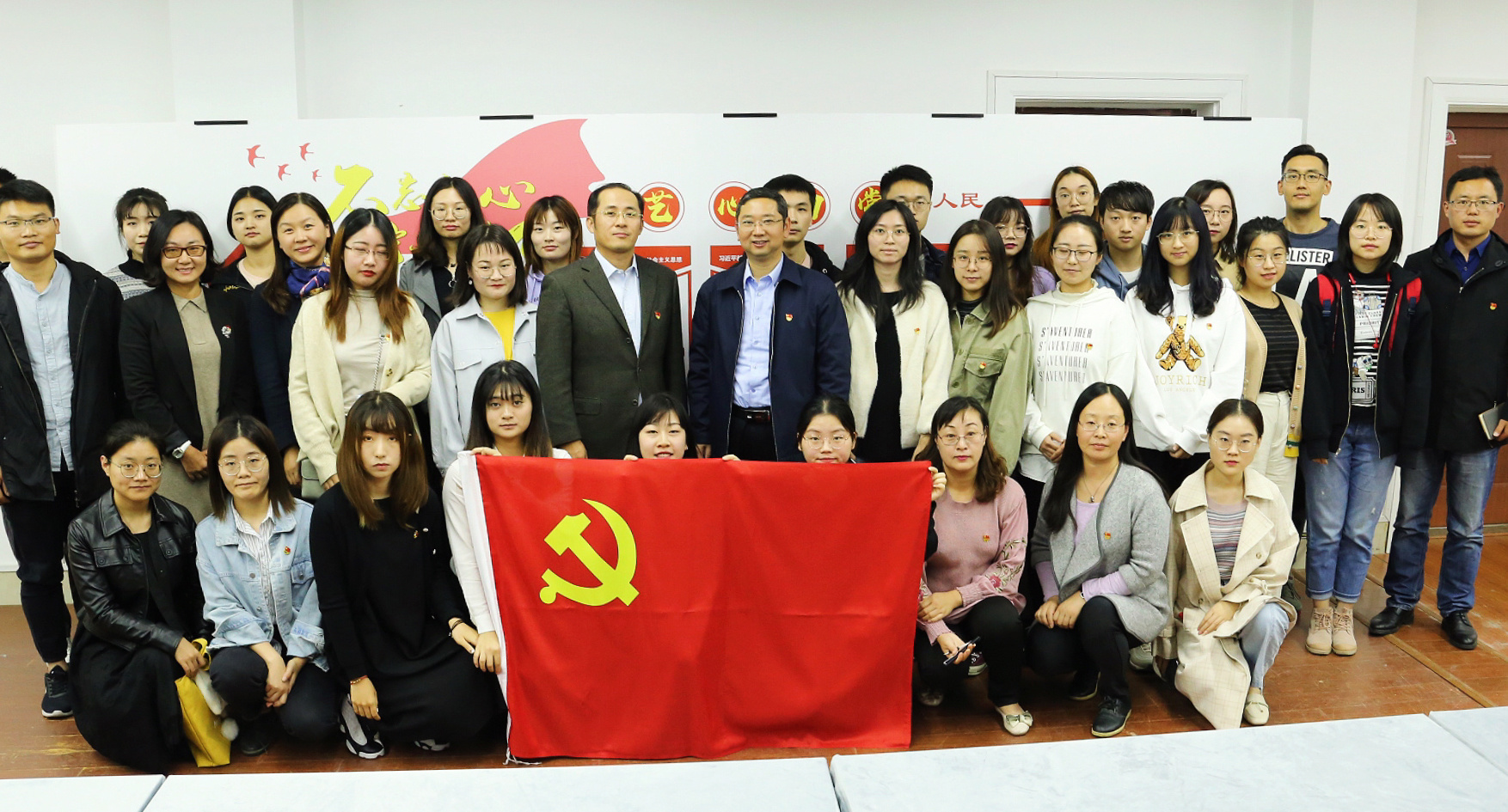 微信图片_20191107152312.jpg 微信图片_20191107152312.jpg